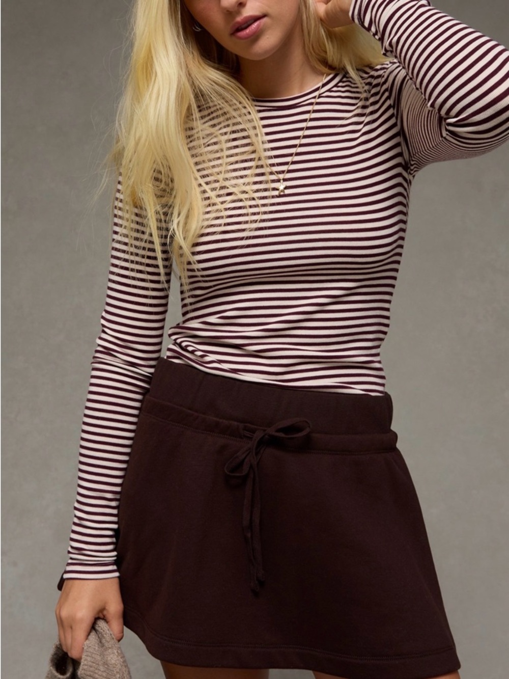 American Eagle cozy crew. Striped Long Sleeve Top in Burgundy and White. Xl